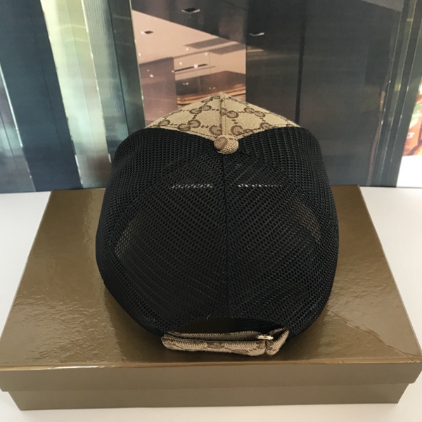 ブランド帽子側面デザイン